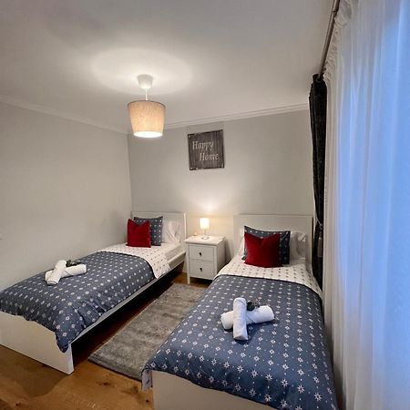 Apartamentos Prestige Suites Malaga III Bagian luar foto