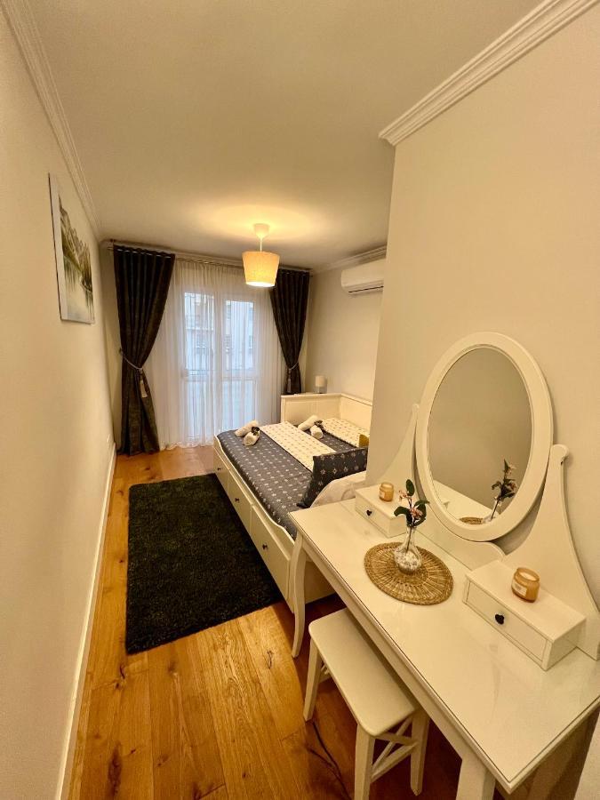 Apartamentos Prestige Suites Malaga III Bagian luar foto