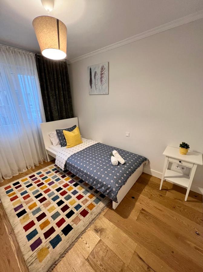 Apartamentos Prestige Suites Malaga III Bagian luar foto