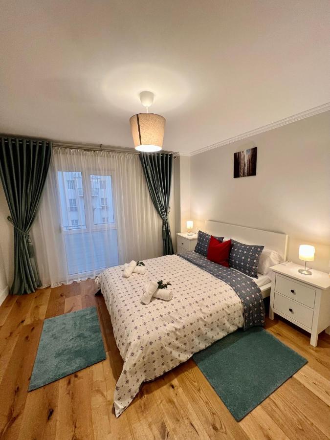 Apartamentos Prestige Suites Malaga III Bagian luar foto